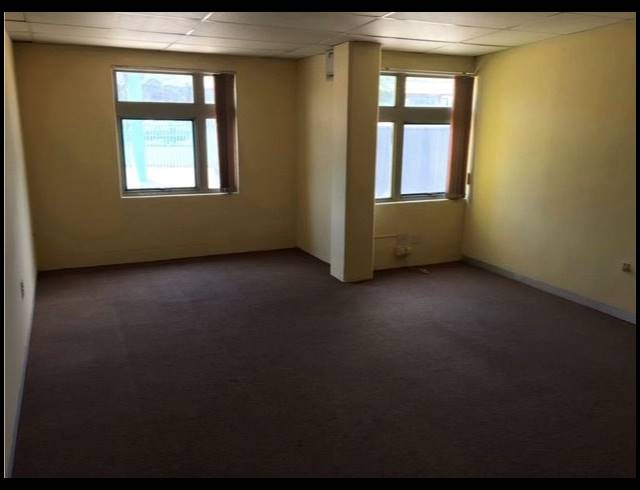 319M² WAREHOUSE TO LET IN SPRINGFIELD